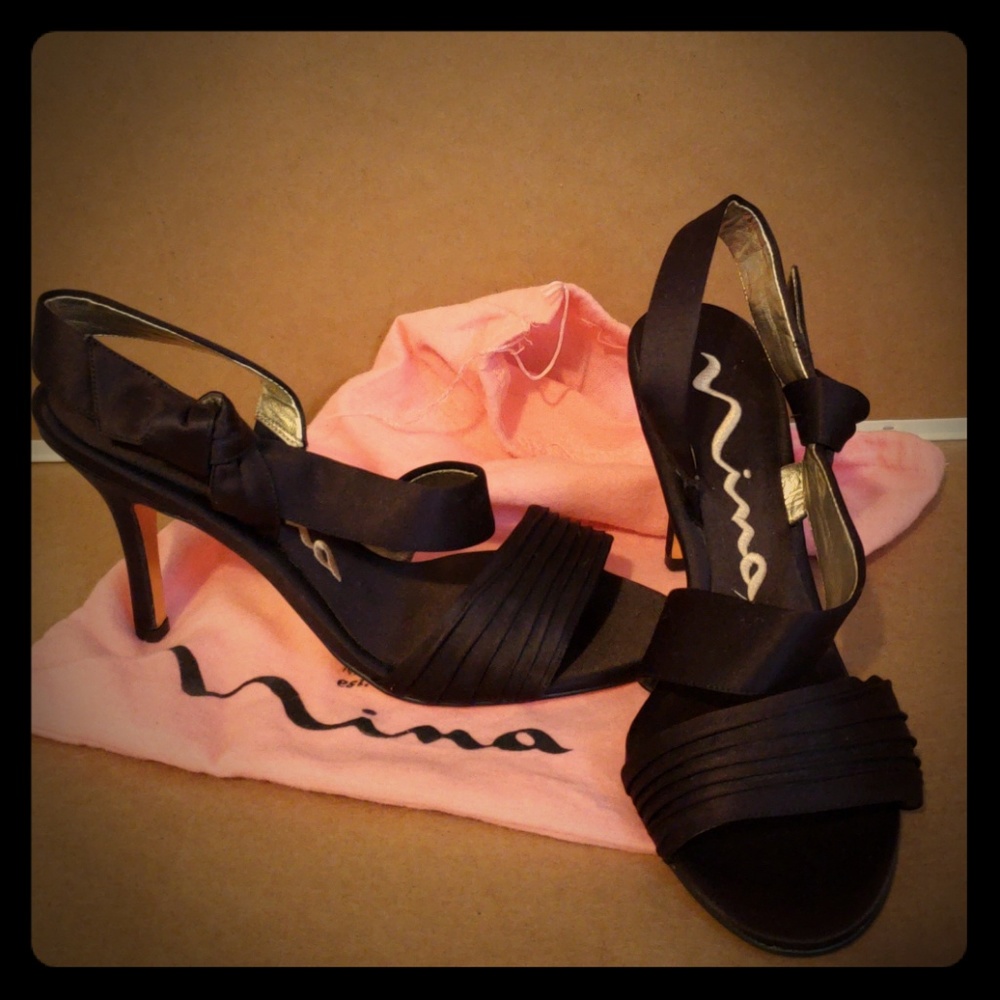 Nina Chocolate Heels